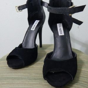 Black Steve Madden Peeptoe Heels