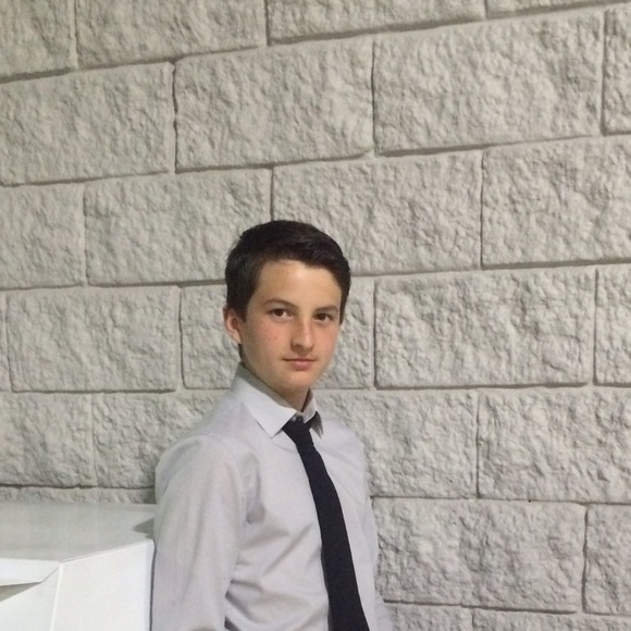 Meet your Posher, James - Picture 1 of 1