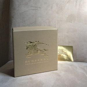 Gift box for belts, perfume, key rings etc