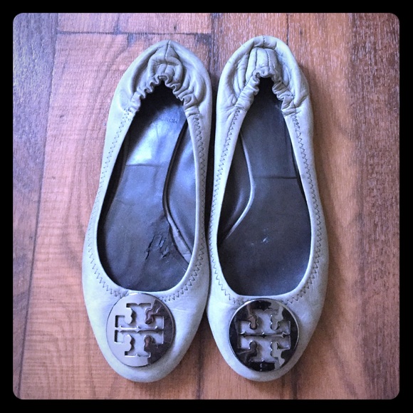 Tory burch flat