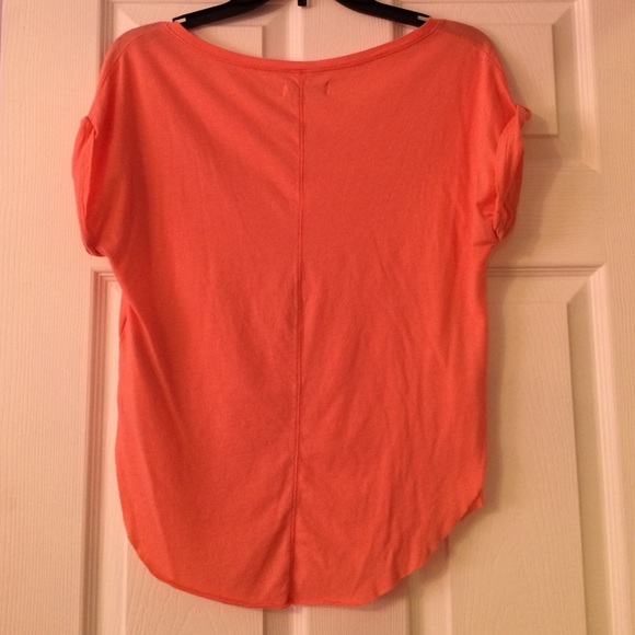 Hollister rolled short sleeve - Picture 2 of 2