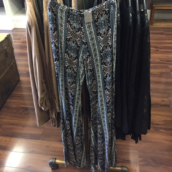 Boho trendy stretch pants