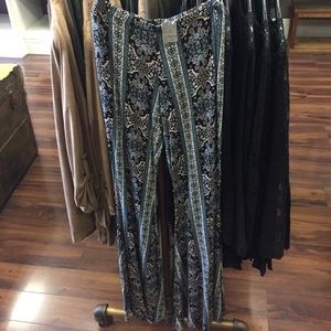 Boho trendy stretch pants