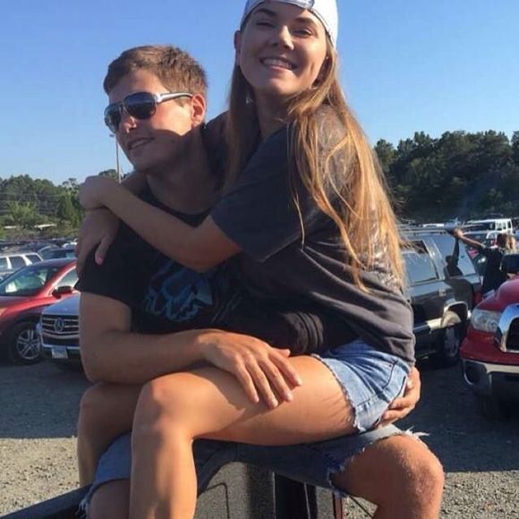 Meet your Posher, Sethian - Picture 1 of 1