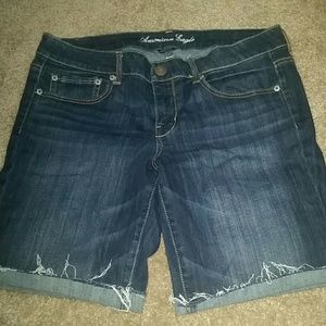 American Eagle Bermuda shorts