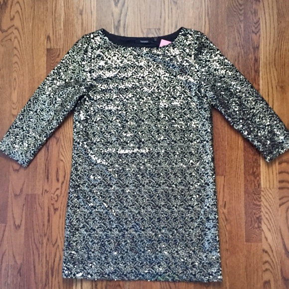 Tahari Dresses & Skirts - Designer sequin dress