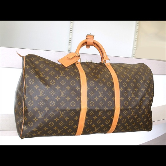 100% Authentic Guaranteed
LOUIS VUITTON