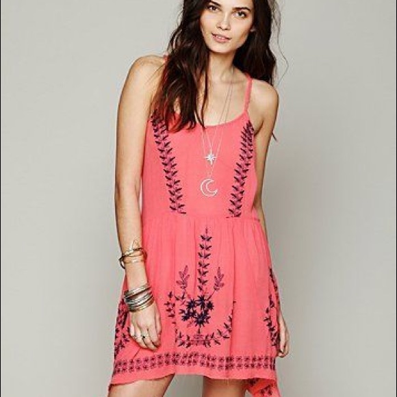 Free People Dresses & Skirts - SALE! Free People Coral Embroidered Bohemian Dress