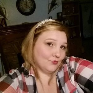 Meet your Posher, Renea