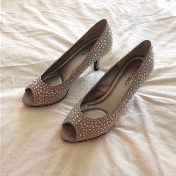 'Kelly & Katie' Heels