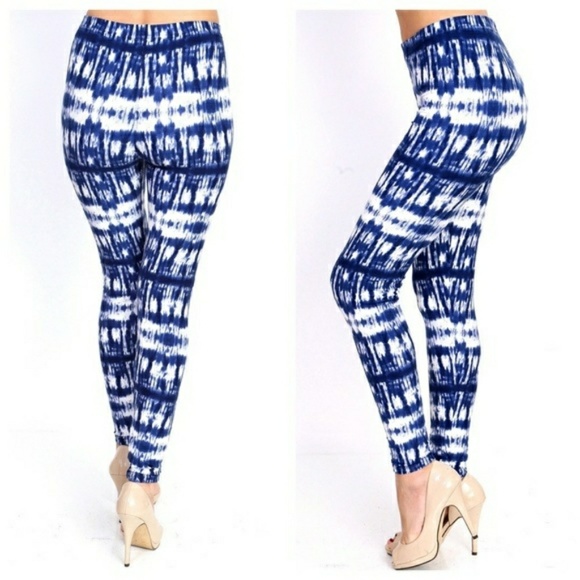 RESTOCKED NWT DARK NAVY TIE DYE LEGGINGS - Picture 3 of 4