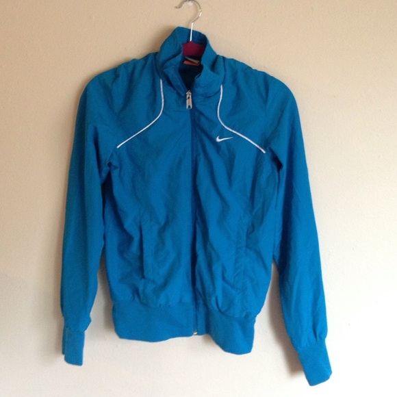 Nike windbreaker