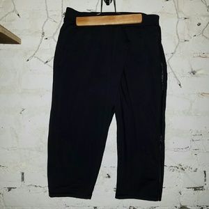 Lululemon Harem Crops (Knee Length) Size 4