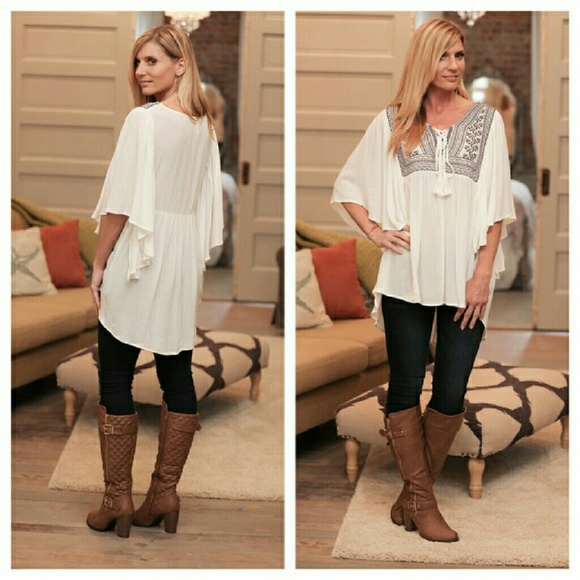 HP PICK NWT IVORY EMBROIDERED TUNIC - Picture 2 of 3