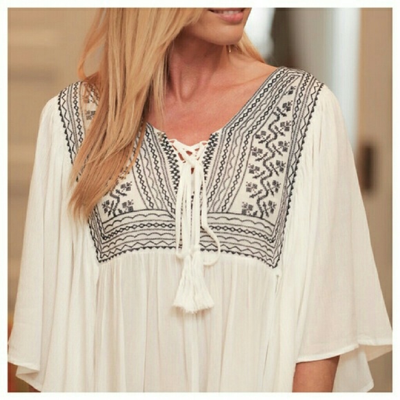 HP PICK NWT IVORY EMBROIDERED TUNIC - Picture 3 of 3