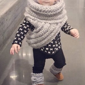 Baby Katniss Scarf !