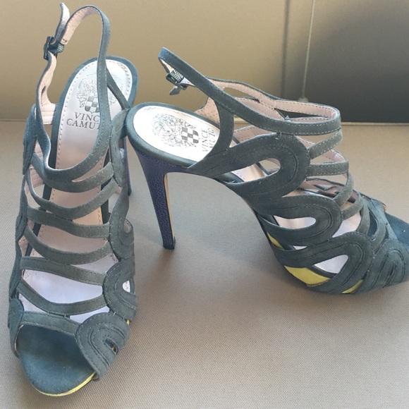 Vincent Camuto Gray Open Toe Sandle