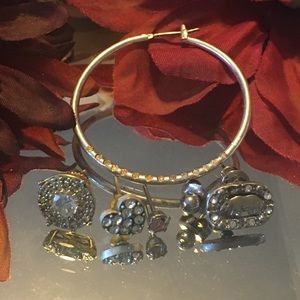 Bundle of Single Earrings Bundle of Single Earrings