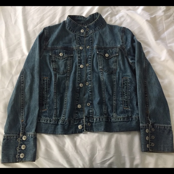 Gap Denim Jacket size Small