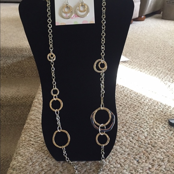 premiere designs necklace & matching earring