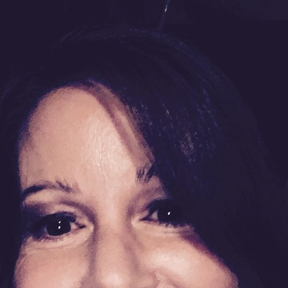 Meet your Posher, Joann - Picture 1 of 1