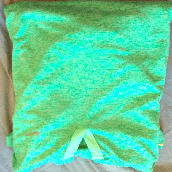 Neon green never used Nike pull over