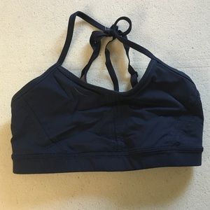 Black lululemon sports bra