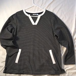 Croft and Barrow sweatshirt