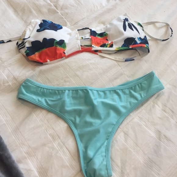 midori bikini look alike