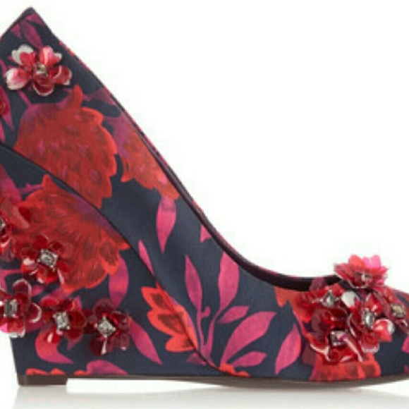 Tory Burch Shoes - FINAL PRICE Tory Burch Elmira Satin Floral Wedge