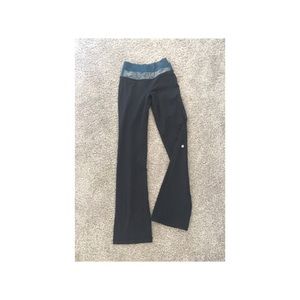 Lulu lemon yoga pants