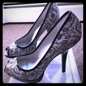 BCBG heels. Size 8.5.