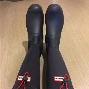 Womens Hunter Shoes Navy size 7 rare design