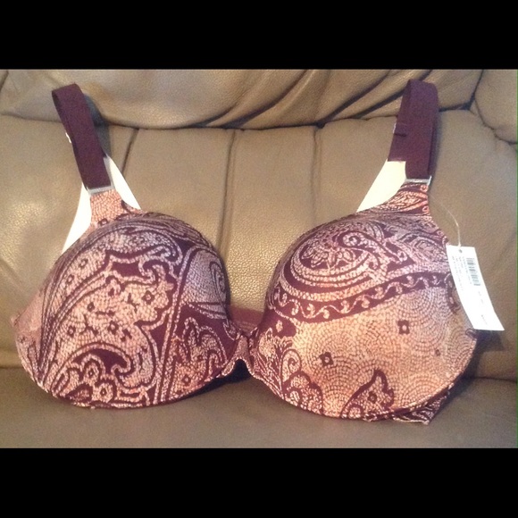 SOMA Vanishing Back Nadine Bra