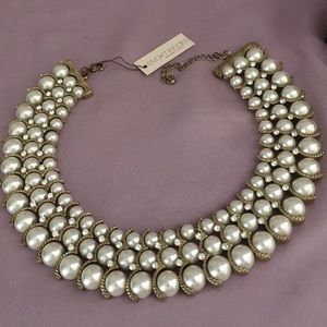Eva Mendes NY&Co pearl rhinestone & gold necklace