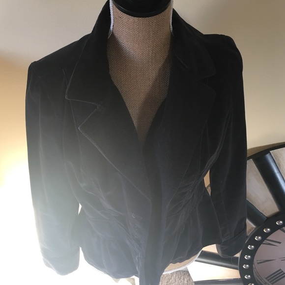 Black velvet blazar