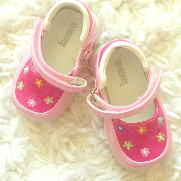 💖 Baby Girl Size 1 Gymboree shoes