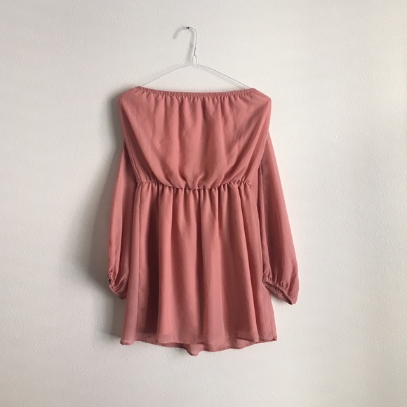 Tobi Dresses & Skirts - Tobi Peach Pink Strapless Chiffon Dress