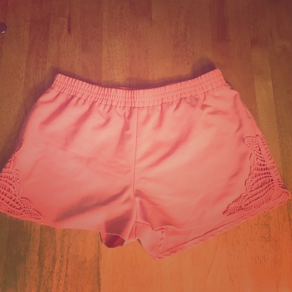 Shorts - Picture 1 of 2