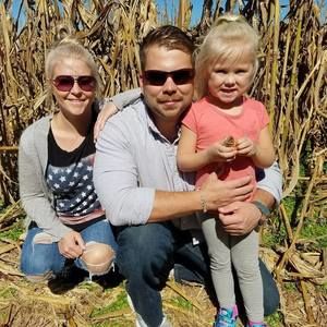 Meet your Posher, Holly