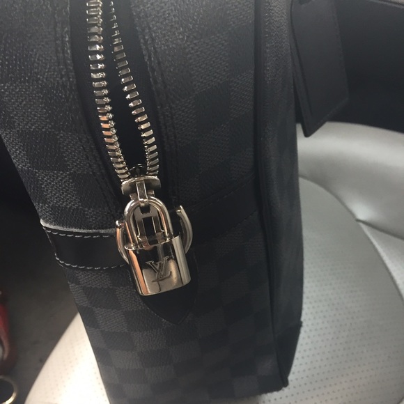 Louis Vuitton Computer/File Handbag - Picture 2 of 4