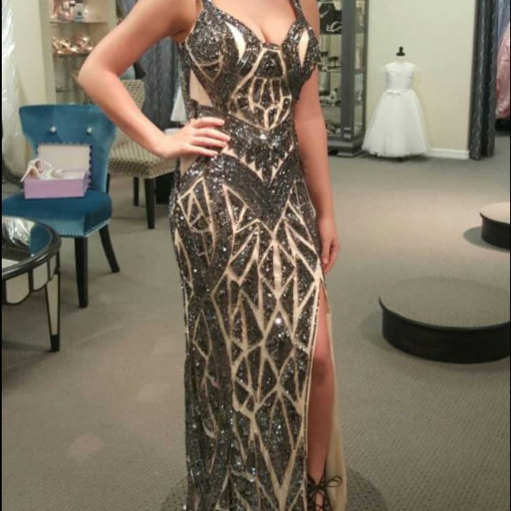 Primavera Couture Prom Dress