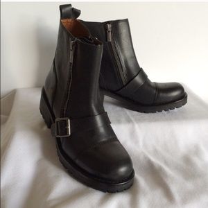 NWOT Lucky brand black leather boots