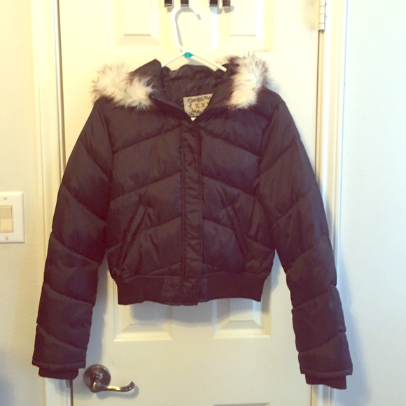 FOREVER 21 Puffer Jacket