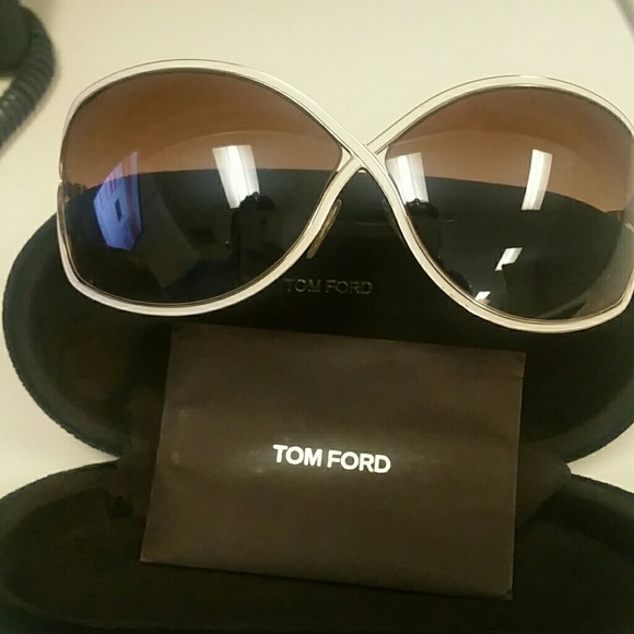 Tom Ford Sunglasses - Picture 3 of 3