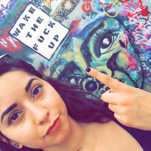 Meet your Posher, Sally