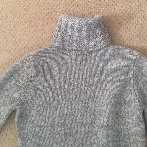 Gap wool cowlneck, size medium - Picture 2 of 4