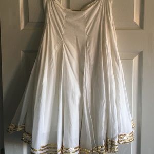 Forever 21 white a line skirt