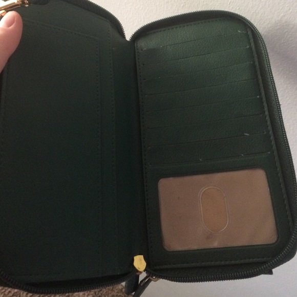 Purse/Wallet - Picture 3 of 3