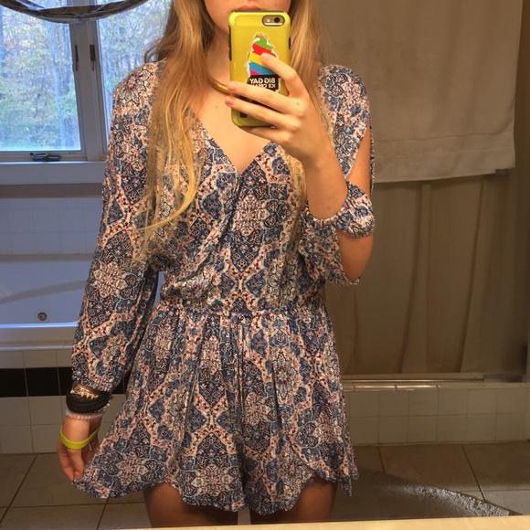 Hollister Romper gorgeous print